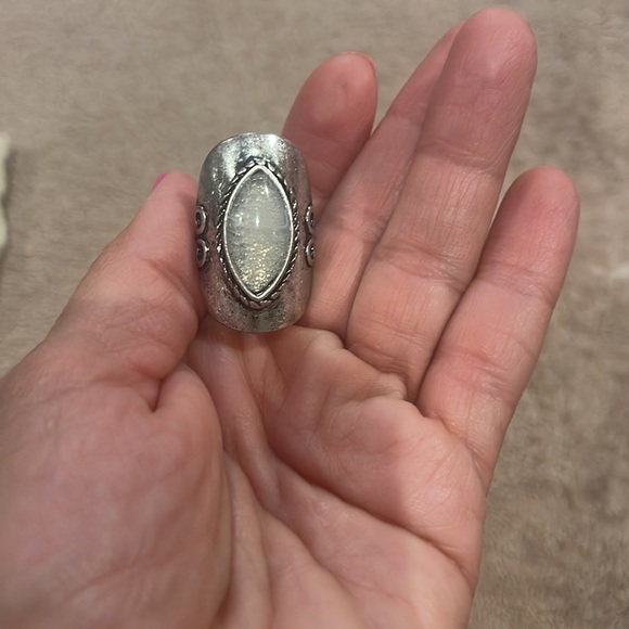 Free people ring size 6 1/2 - Picture 5 of 5